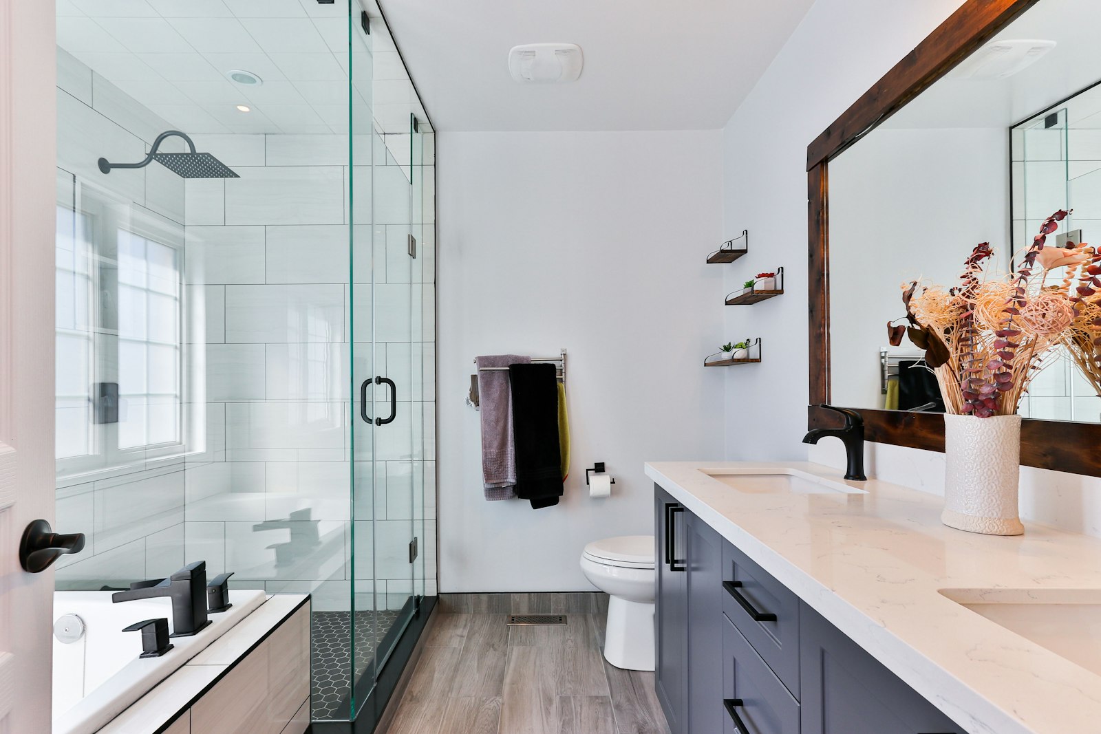 Bathroom Remodeling in Orlando detail